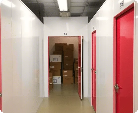 Secure self storage units in the UAE