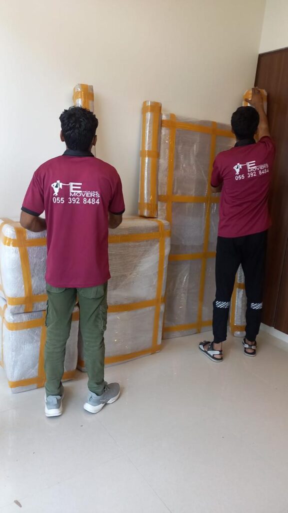 Movers in Deira Dubai by ehouse moverss