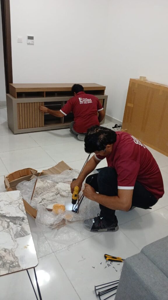 Movers in Liwan Dubai